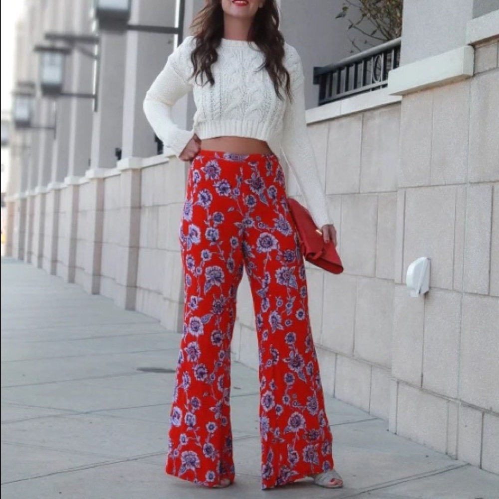 Billabong floral pants